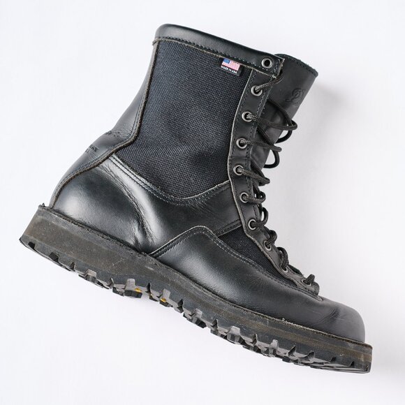 Danner Acadia 8" black boots - Picture 2 of 9